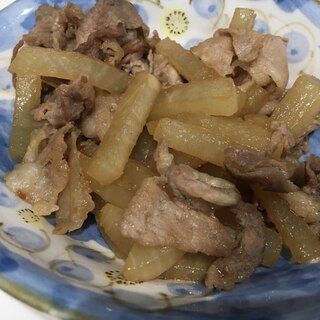 豚肉と大根の炒め煮。